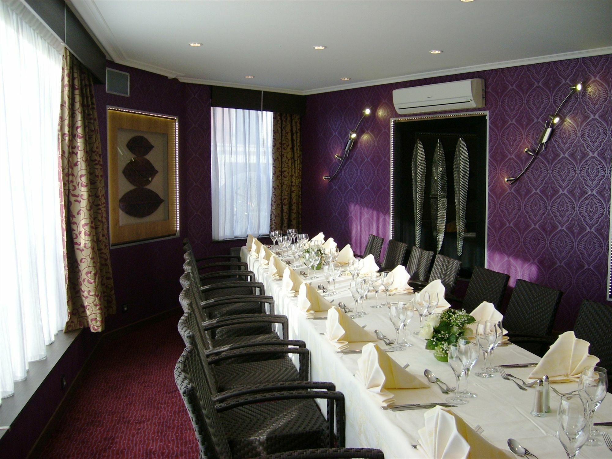 Le Grand Hotel Valenciennes Zewnętrze zdjęcie