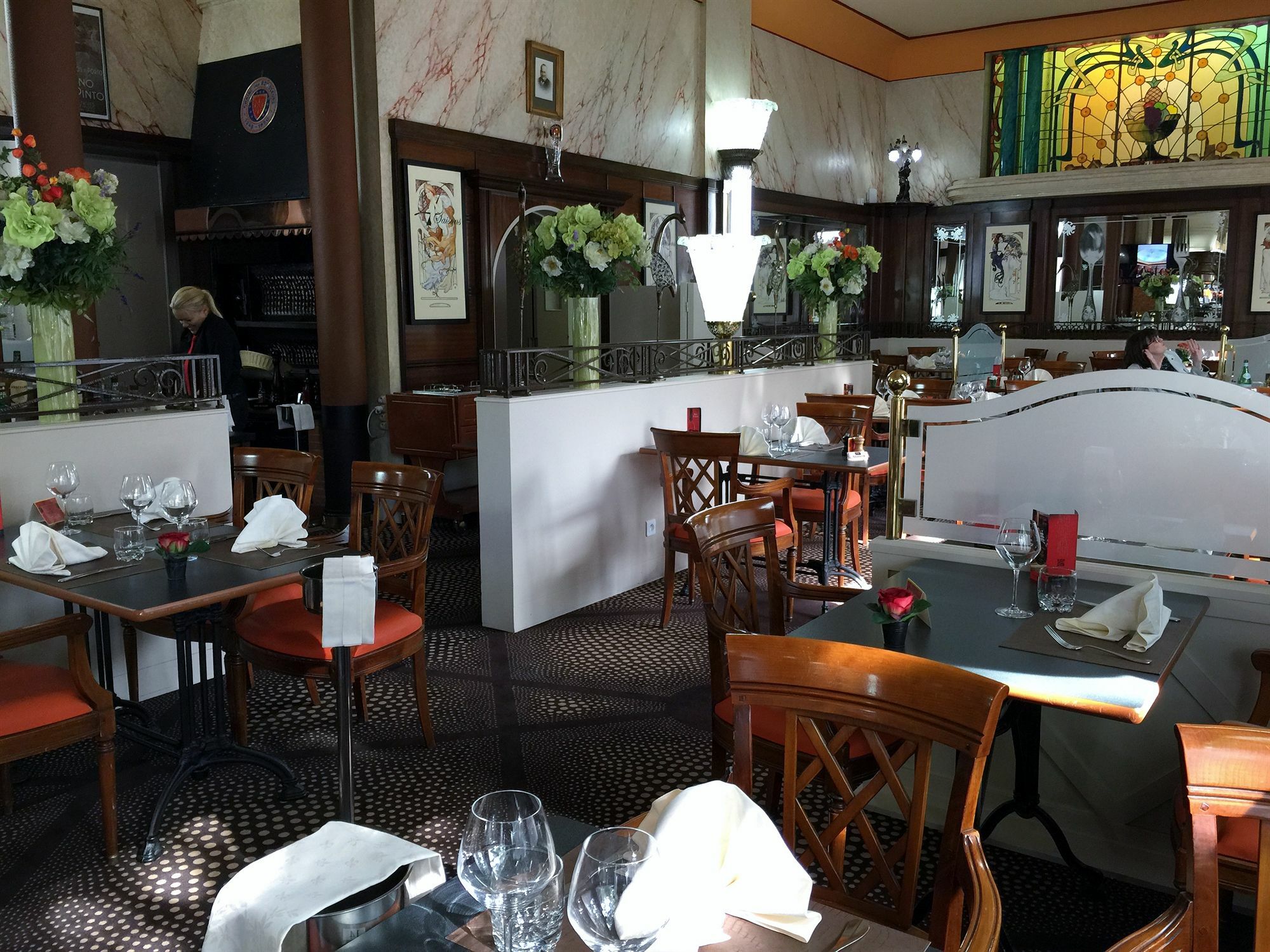 Le Grand Hotel Valenciennes Zewnętrze zdjęcie